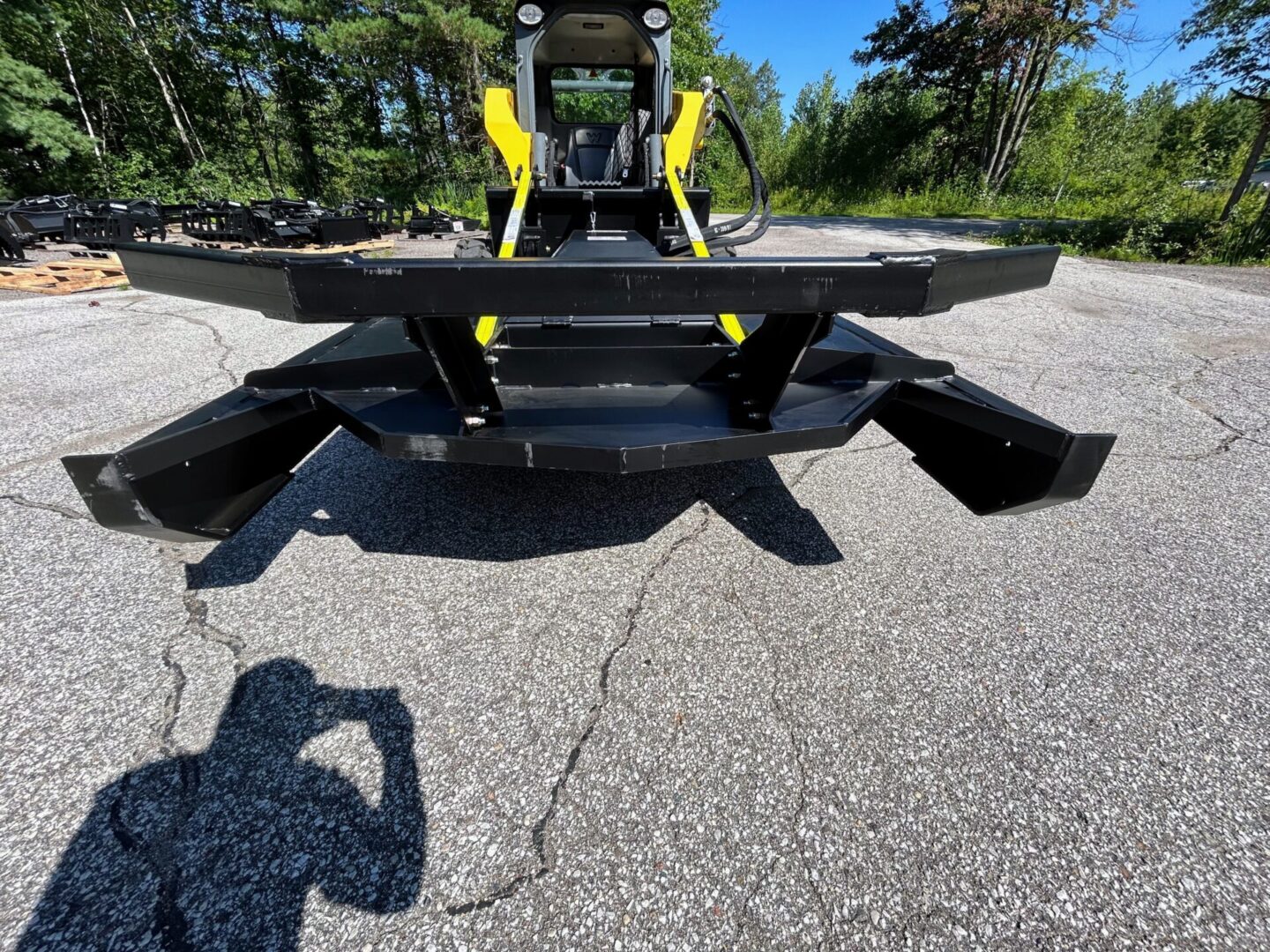 A close up of the front end of a tractor